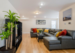37 Greater Boston Cozy Townhouse